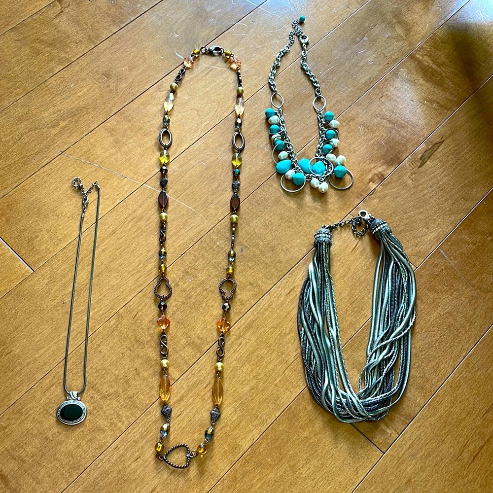 Premier Designs Jewelry Set (4 Necklaces)